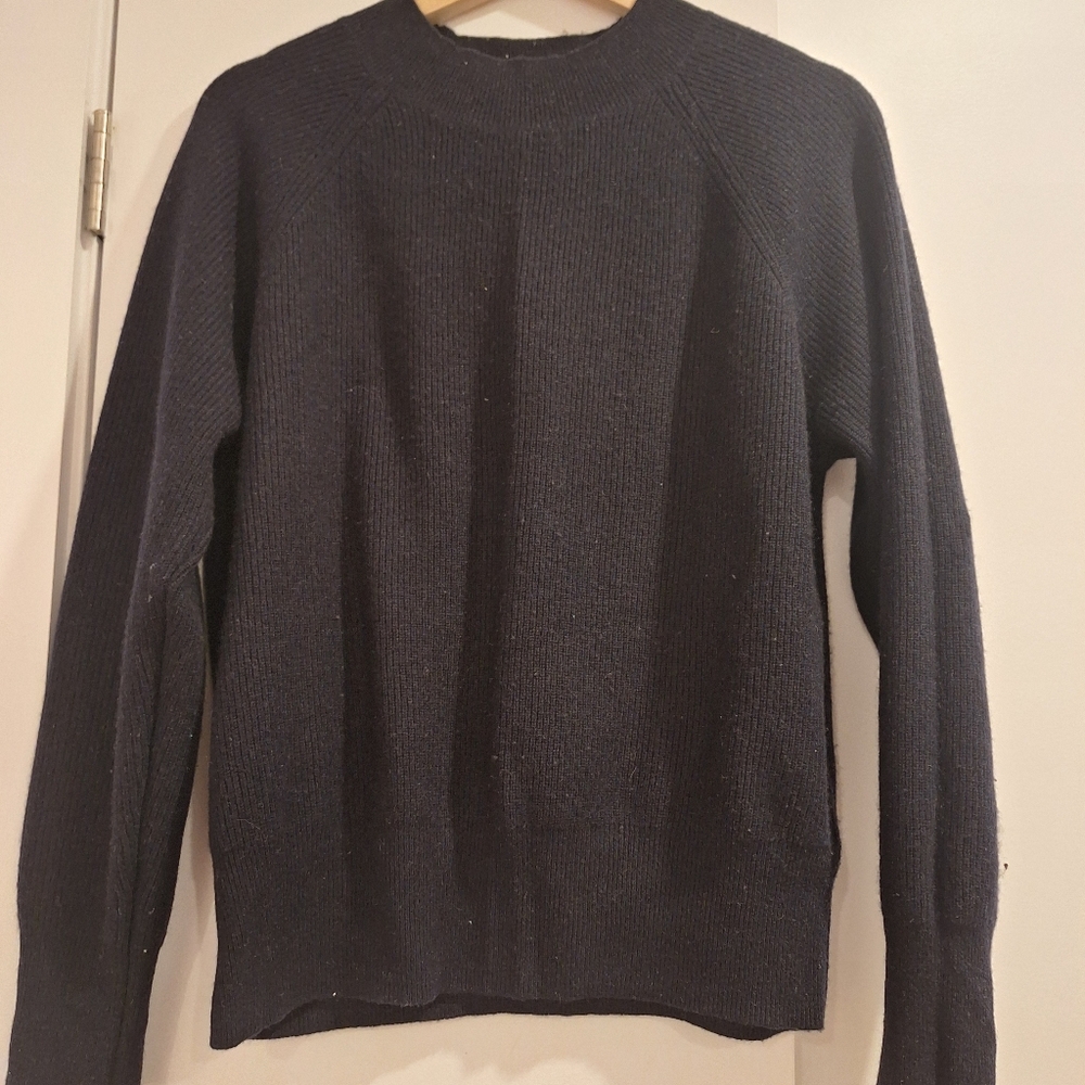 H&M Navy 100% Cashmere Crewneck Sweater
